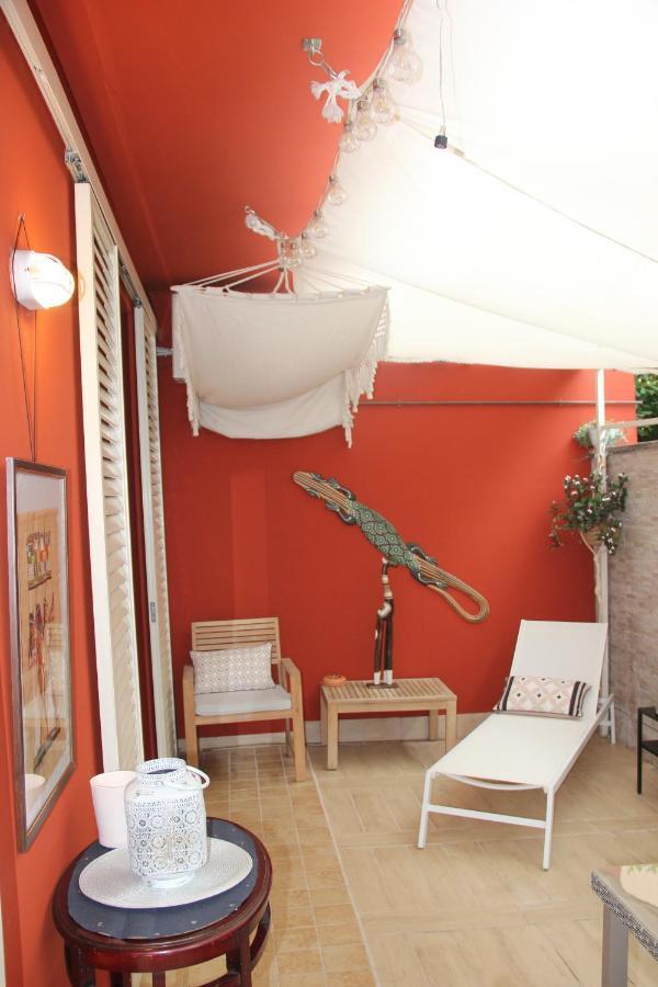 דירות לוקה Casa Lucia Private Car Or Motorcycle Park מראה חיצוני תמונה