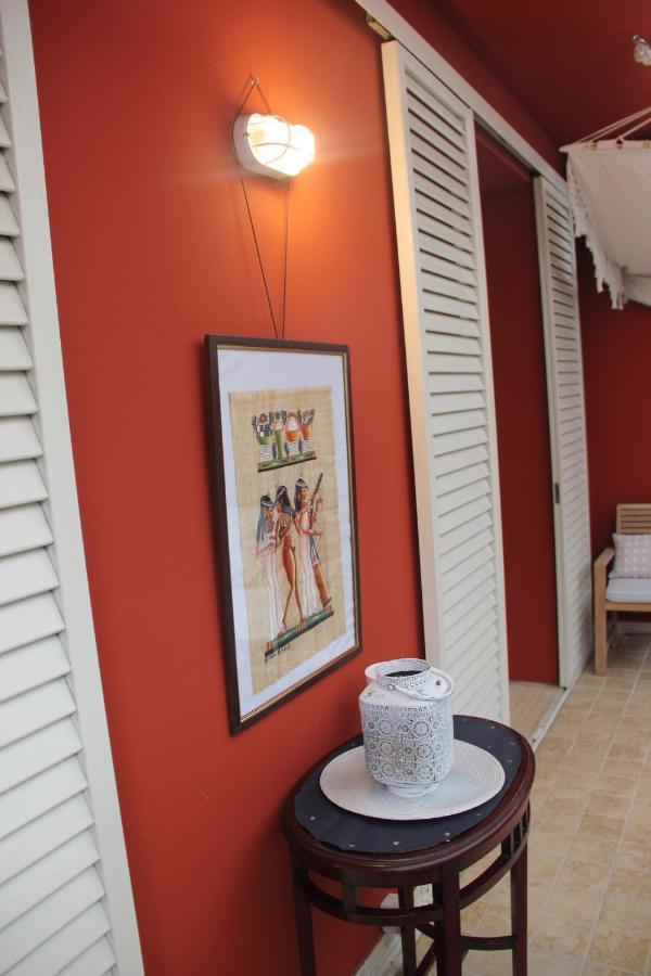 דירות לוקה Casa Lucia Private Car Or Motorcycle Park מראה חיצוני תמונה
